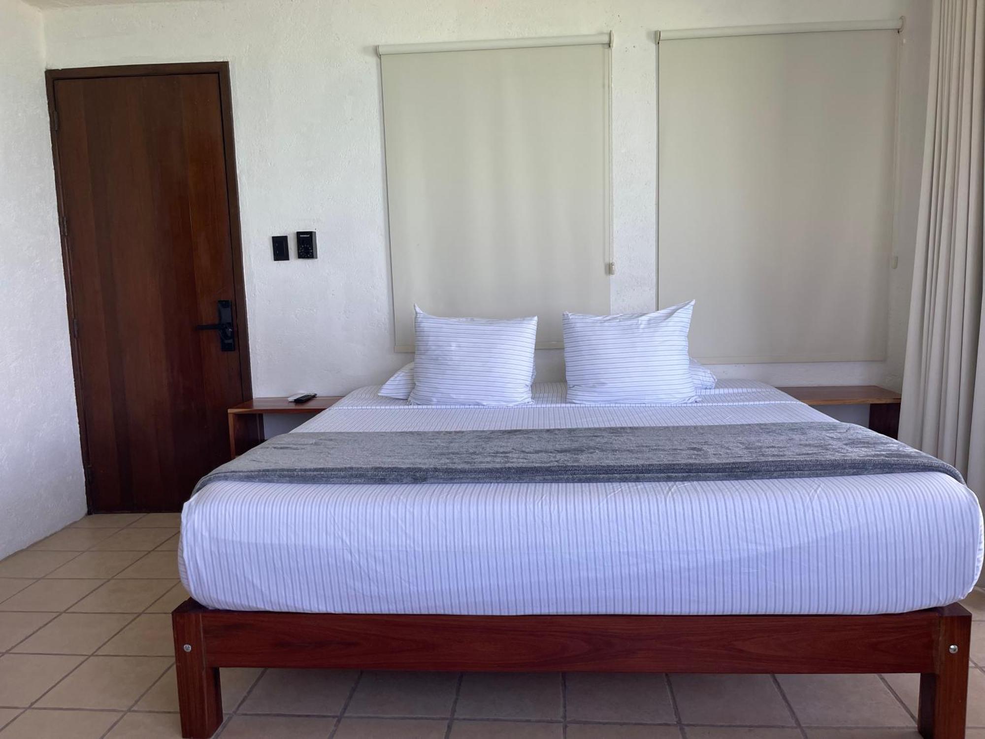 Blue Caribe Bacalar Front Lagoon Exterior foto